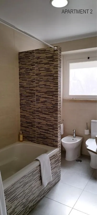 Charming Family Apartment Лиссабон